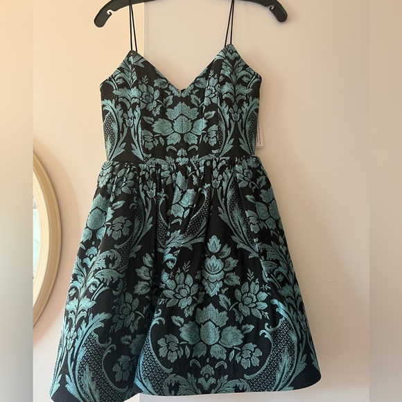 NWT Alice + Olivia Carlotta Sweetheart Party Dress - Picture 2 of 4